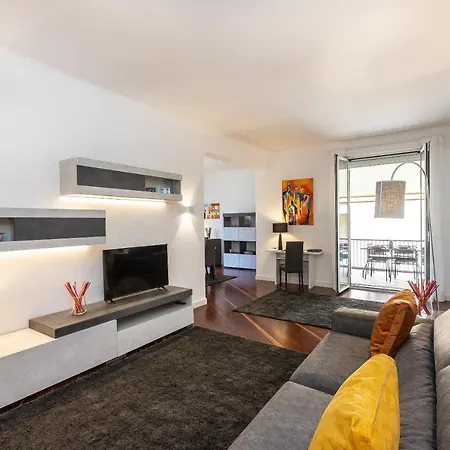 Ponte Milvio-rental In *