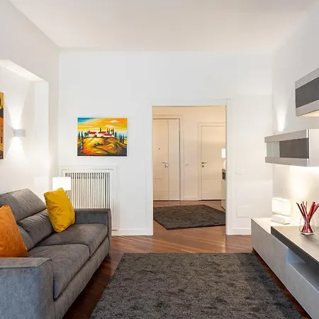 Ponte Milvio-rental In * Roma