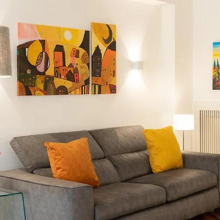 Ponte Milvio-rental In * Roma