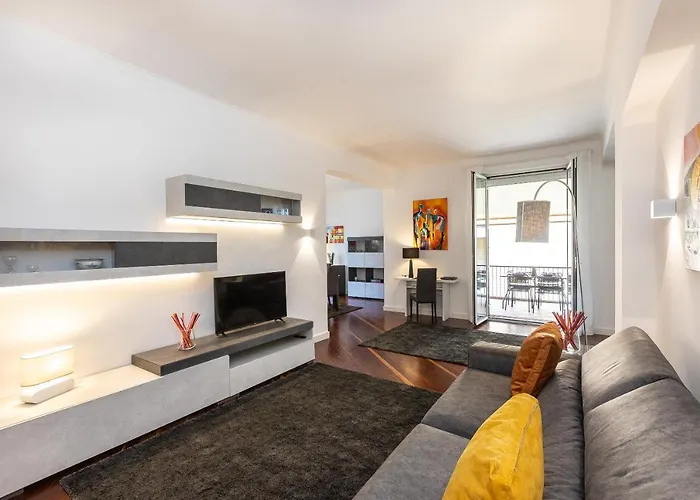 Ponte Milvio-rental In *